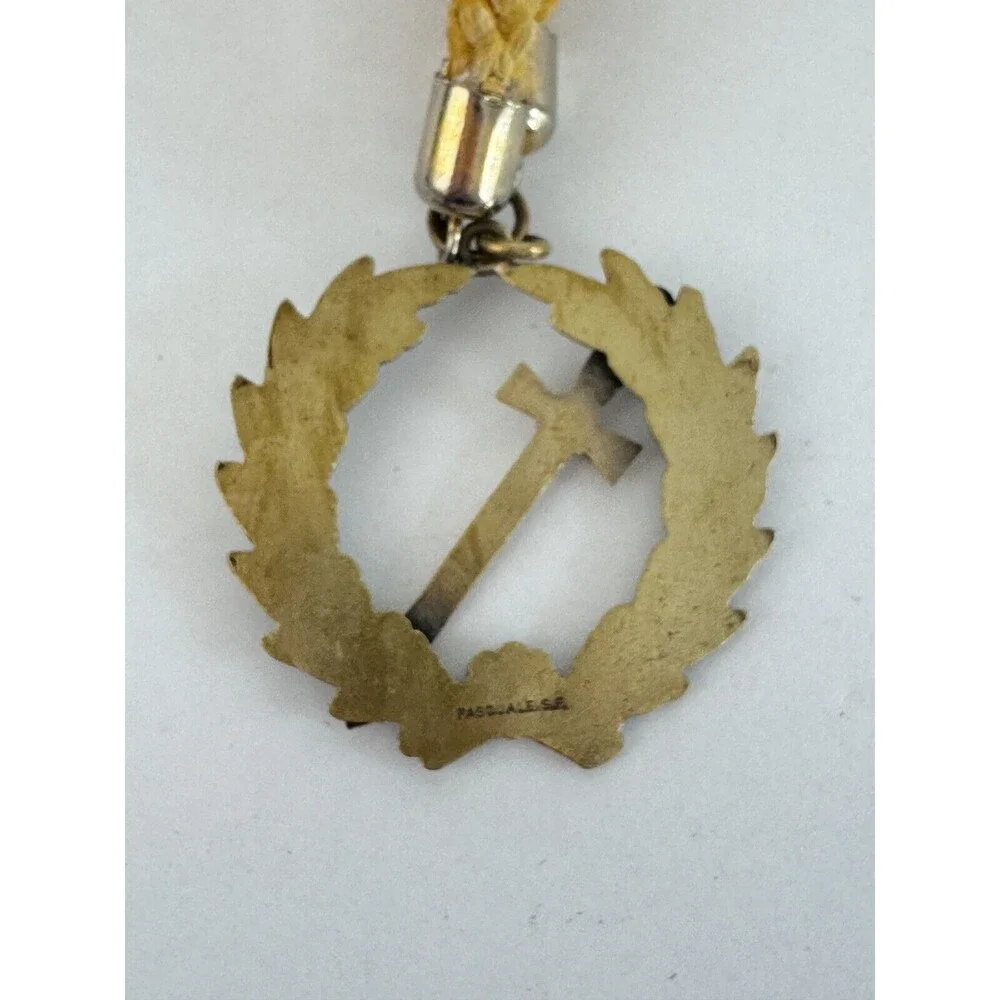 Vintage Freemason Grand Tyler Collar Jewel with Wreath in Gold Tone Yellow Rope